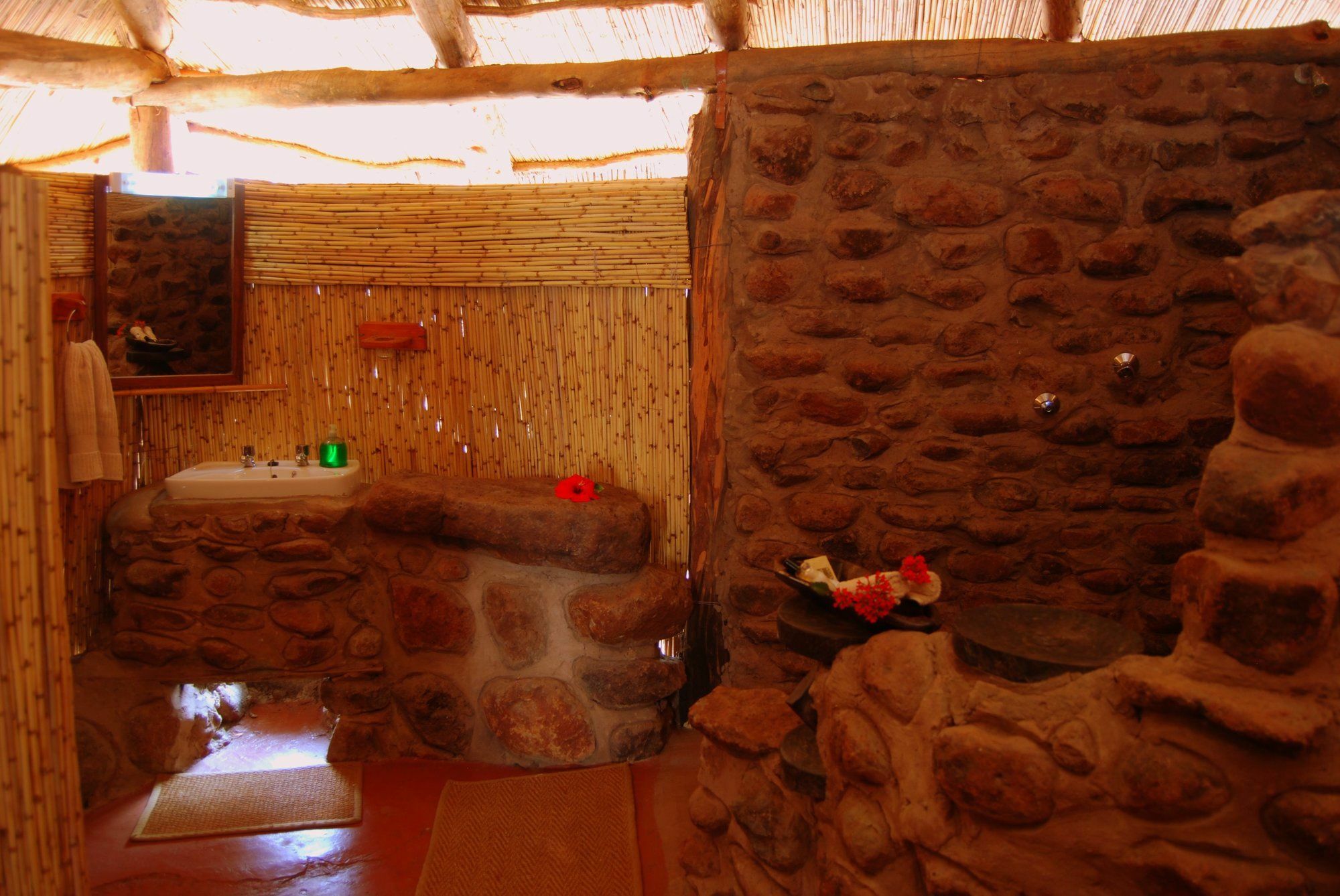 Taita Falcon Lodge Mukuni Exterior foto